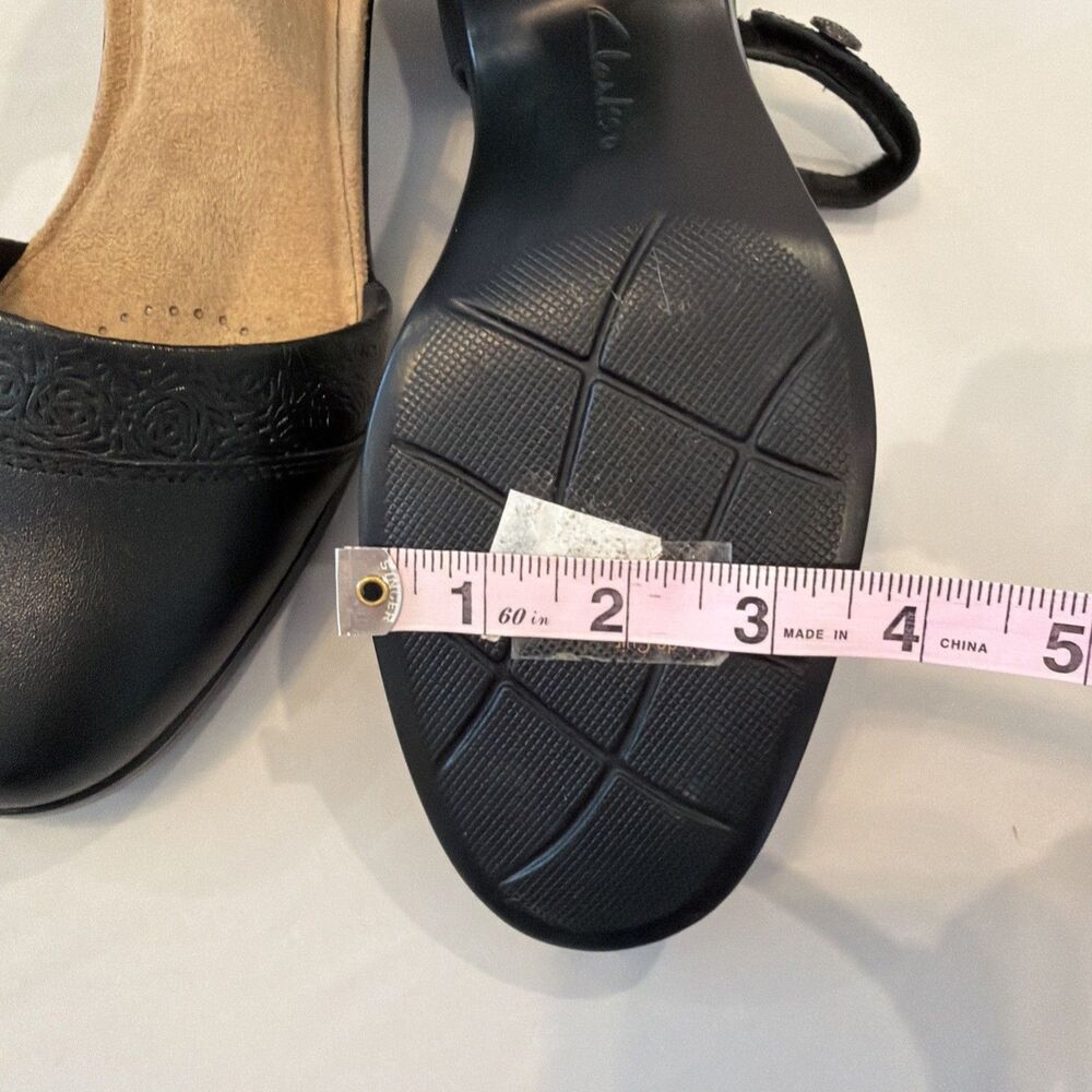Clarks Womens Sz 9.5 US 41 EU Emily 2 Ketra Black Ankle Strap Heels 7730304 EUC - Picture 9 of 14